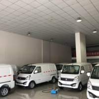 力帆豐順面包車在殯葬服務中的批發(fā)價格與應用